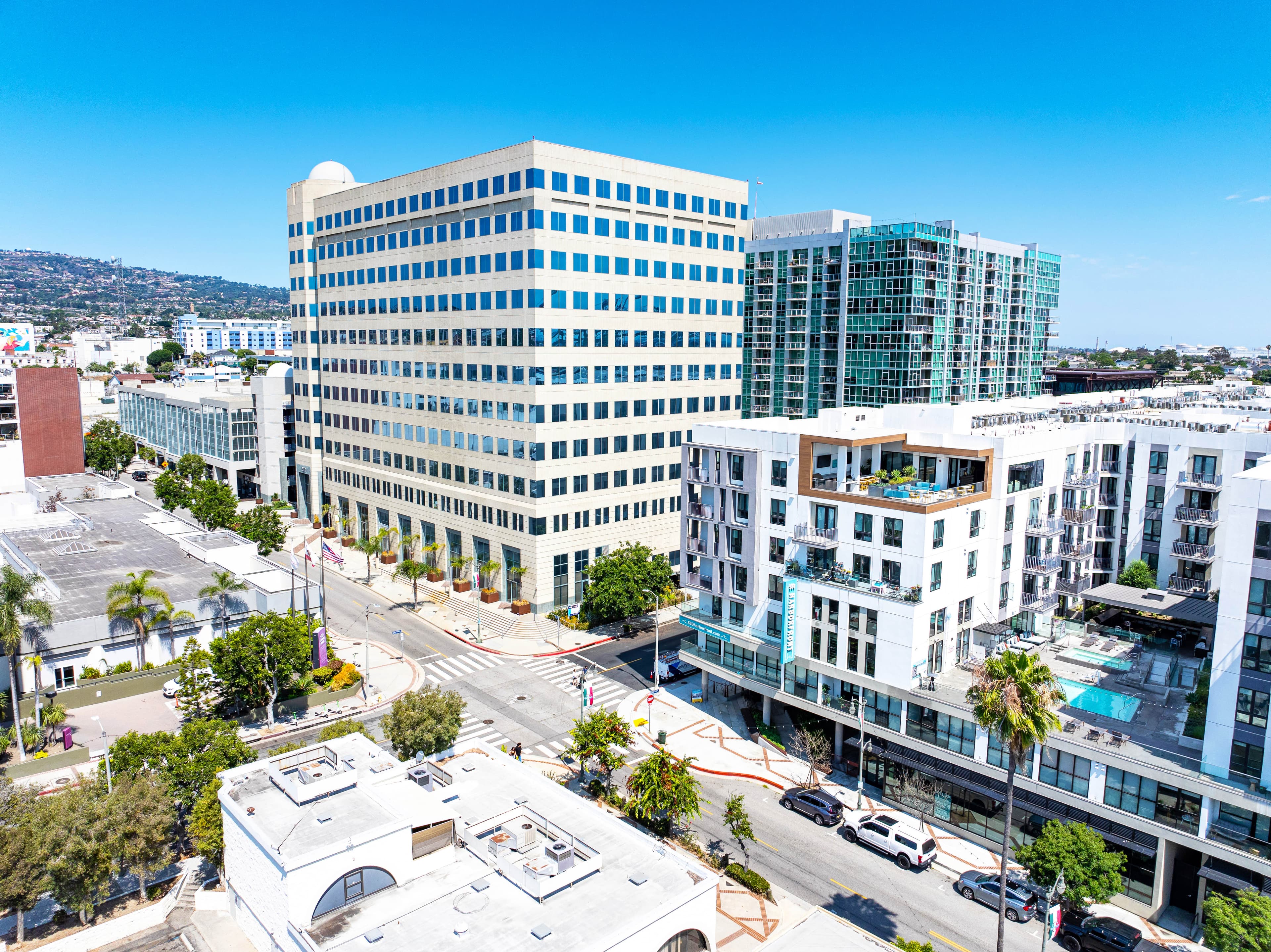 Topaz Tower - Image 6